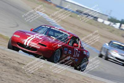 media/Apr-30-2022-CalClub SCCA (Sat) [[98b58ad398]]/Group 5/Race (Outside Grapevine)/